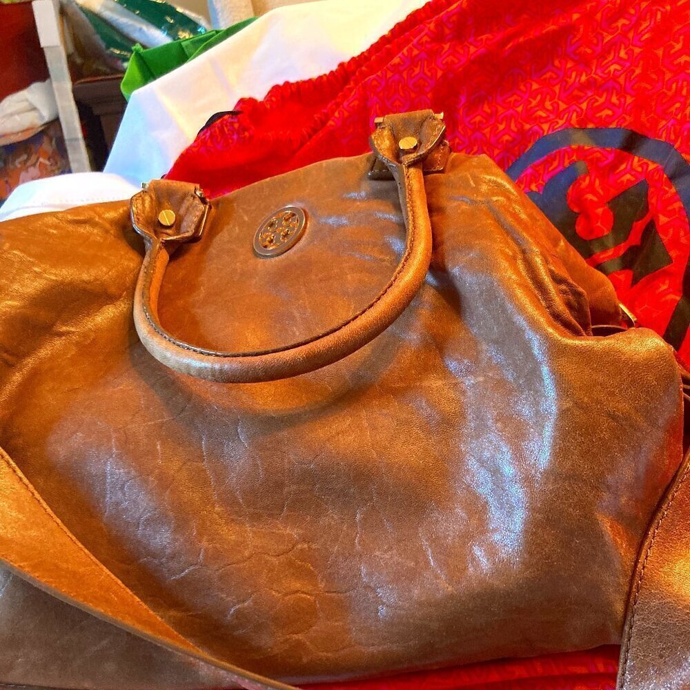 Tory Burch Tan Distressed Leather bag with Crossbody Strap